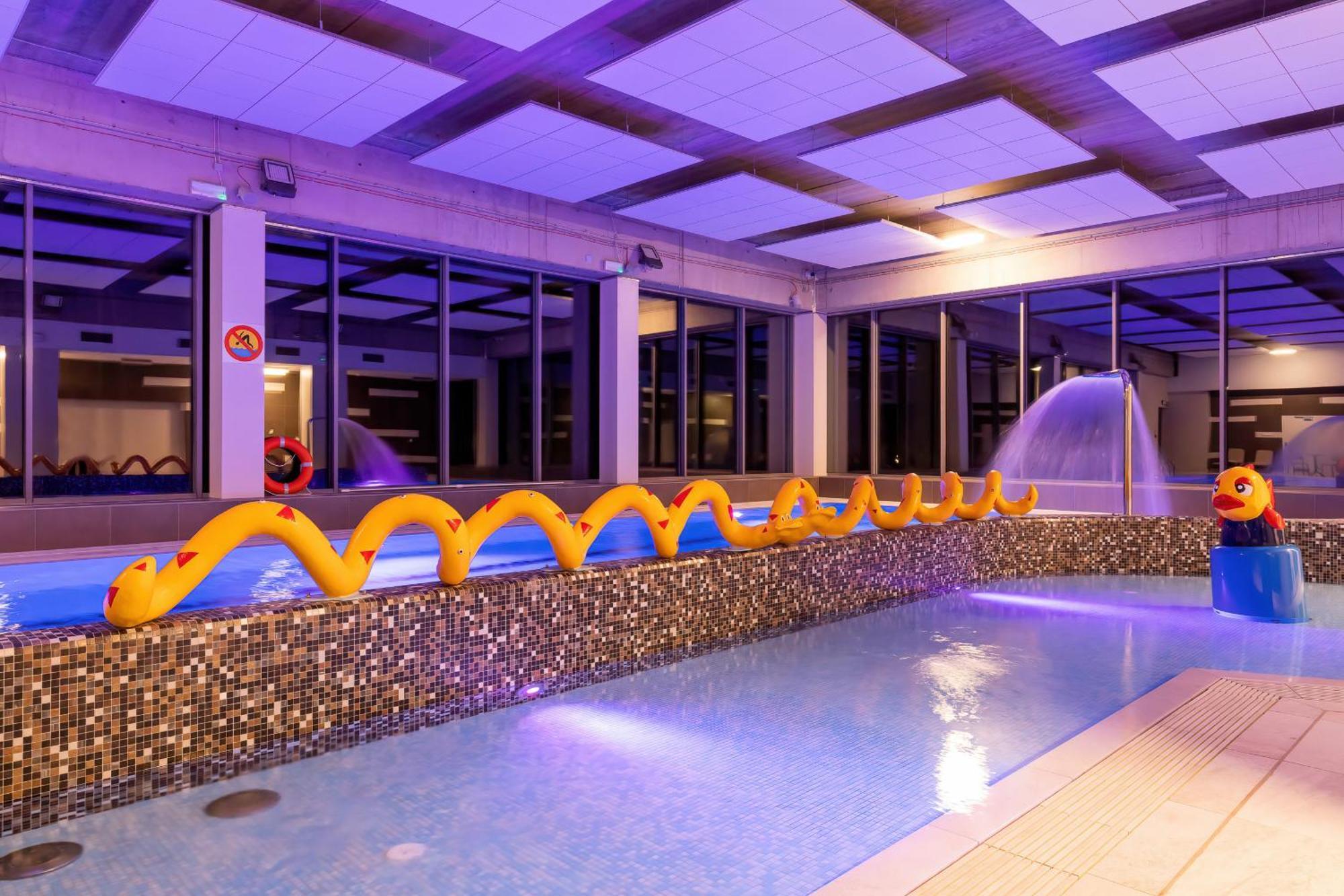 Aquamarina Onyx Miedzyzdroje Z Parkingiem By Rent Like Home Luaran gambar